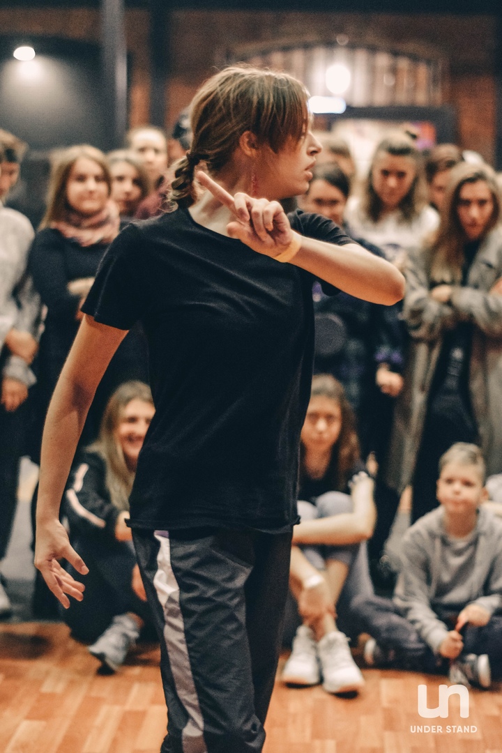 Интенсив по hip-hop choreo от Вики Полиловой